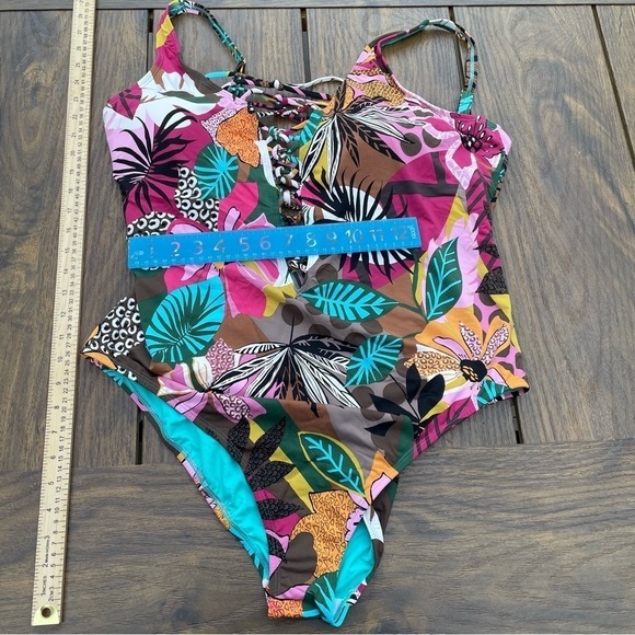 Bleu Rod Beattie Run Wild Printed Plus One piece swimsuit 20 W - Picture 11 of 11